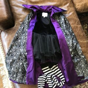 Girls Halloween witch costume